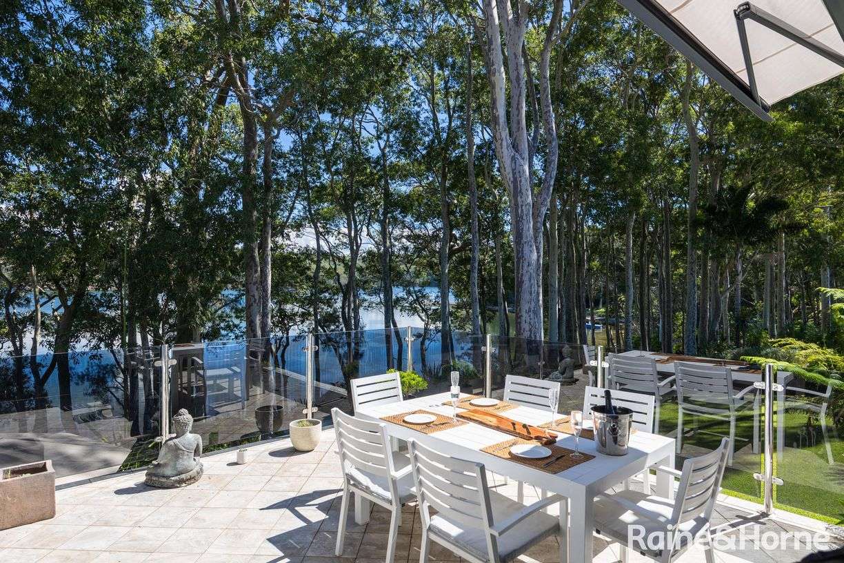 30 Kings Point Drive — photo 16 of 30