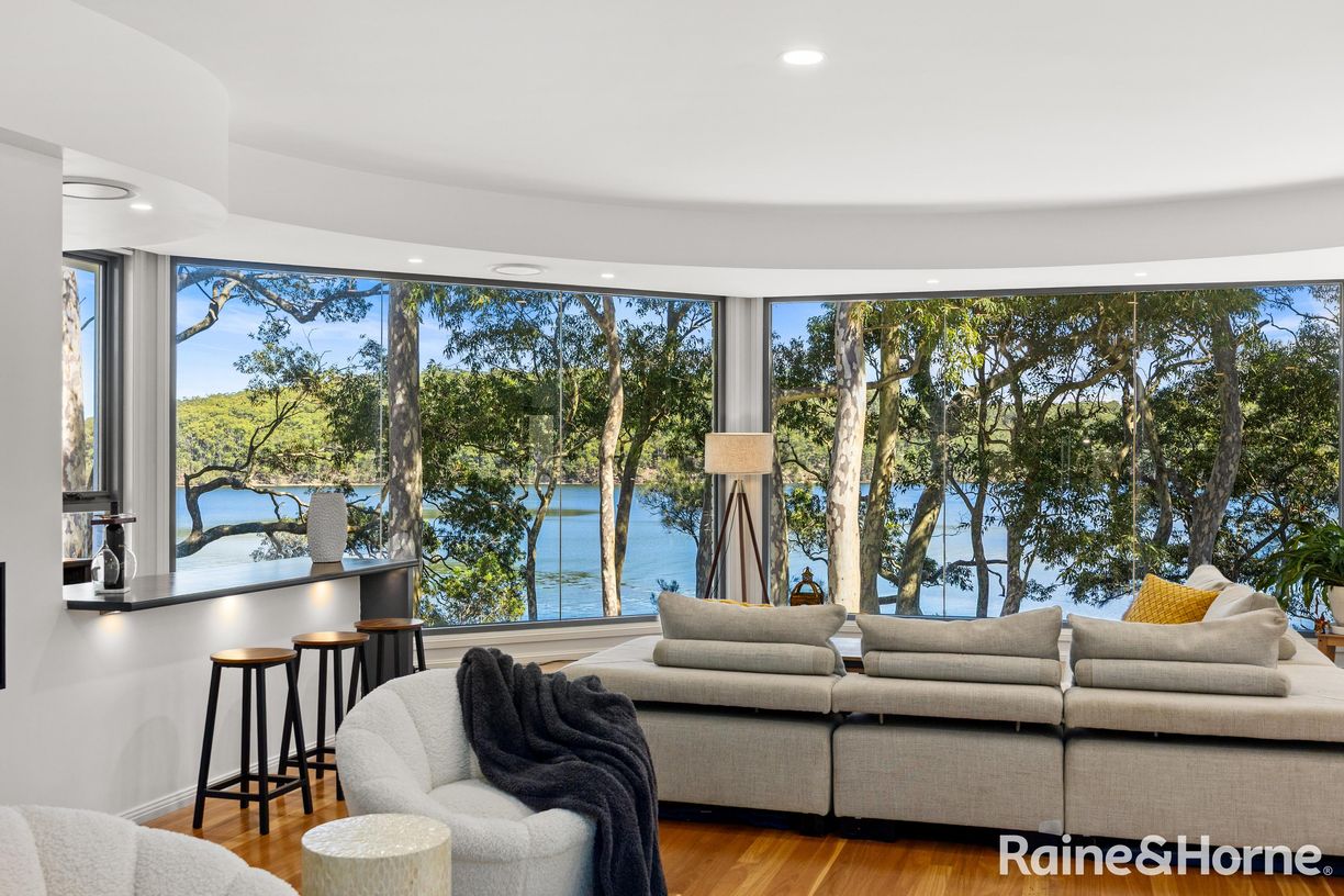30 Kings Point Drive — photo 12 of 30