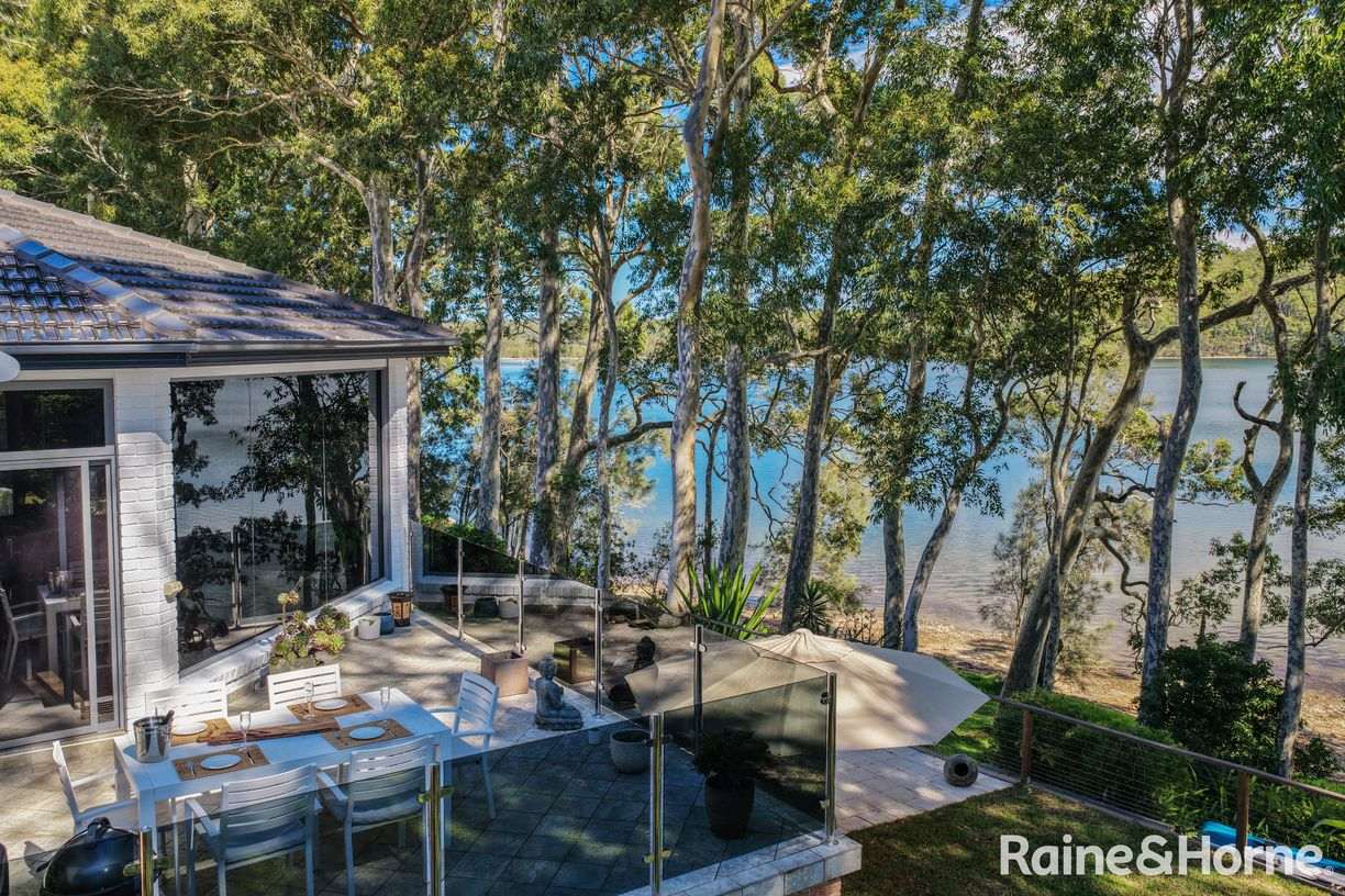 30 Kings Point Drive — photo 7 of 30