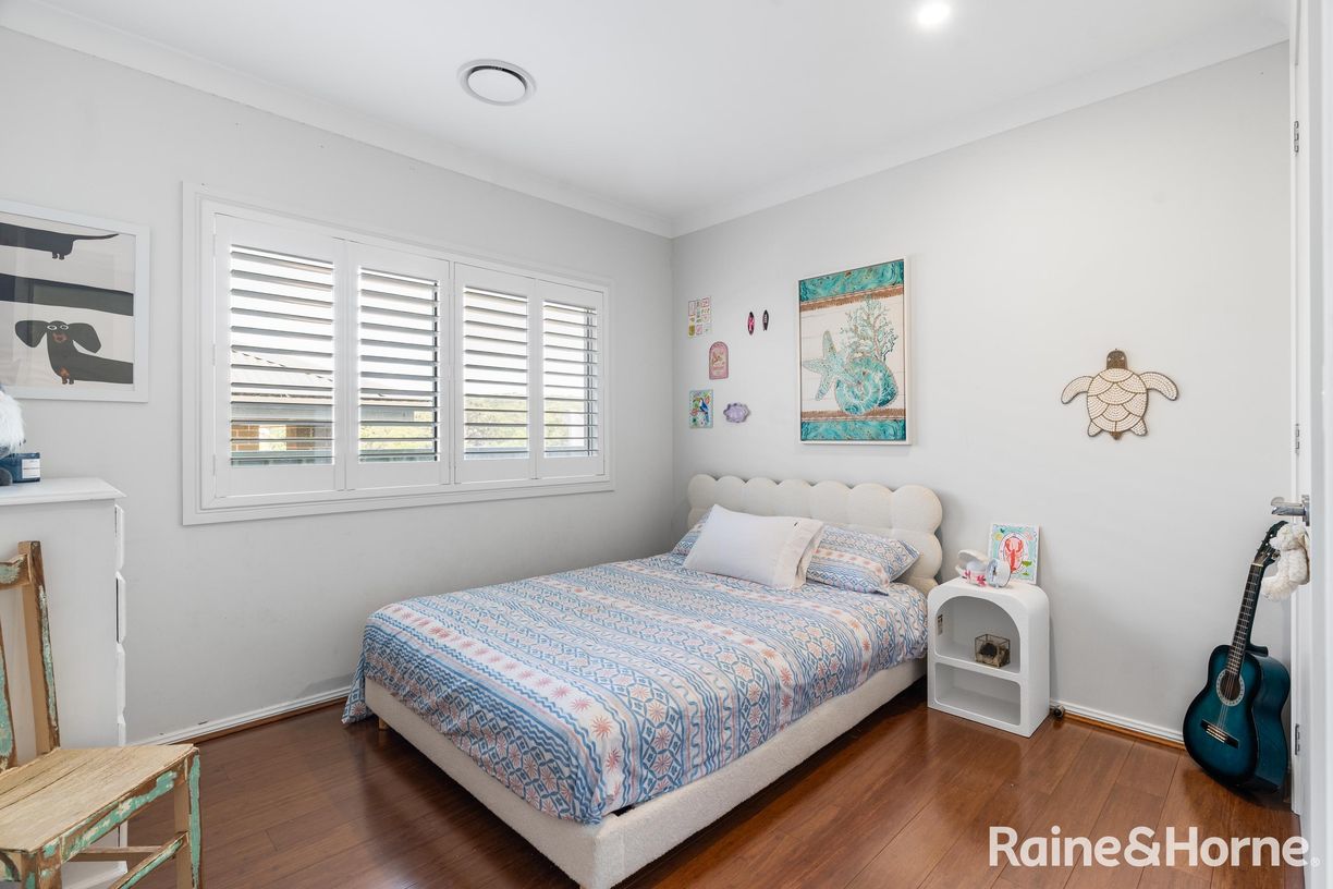 11 Brookwater Crescent — photo 20 of 28