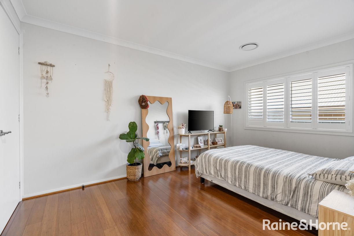 11 Brookwater Crescent — photo 21 of 28