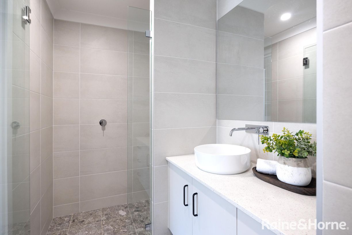 17B Molloy Street — photo 20 of 28