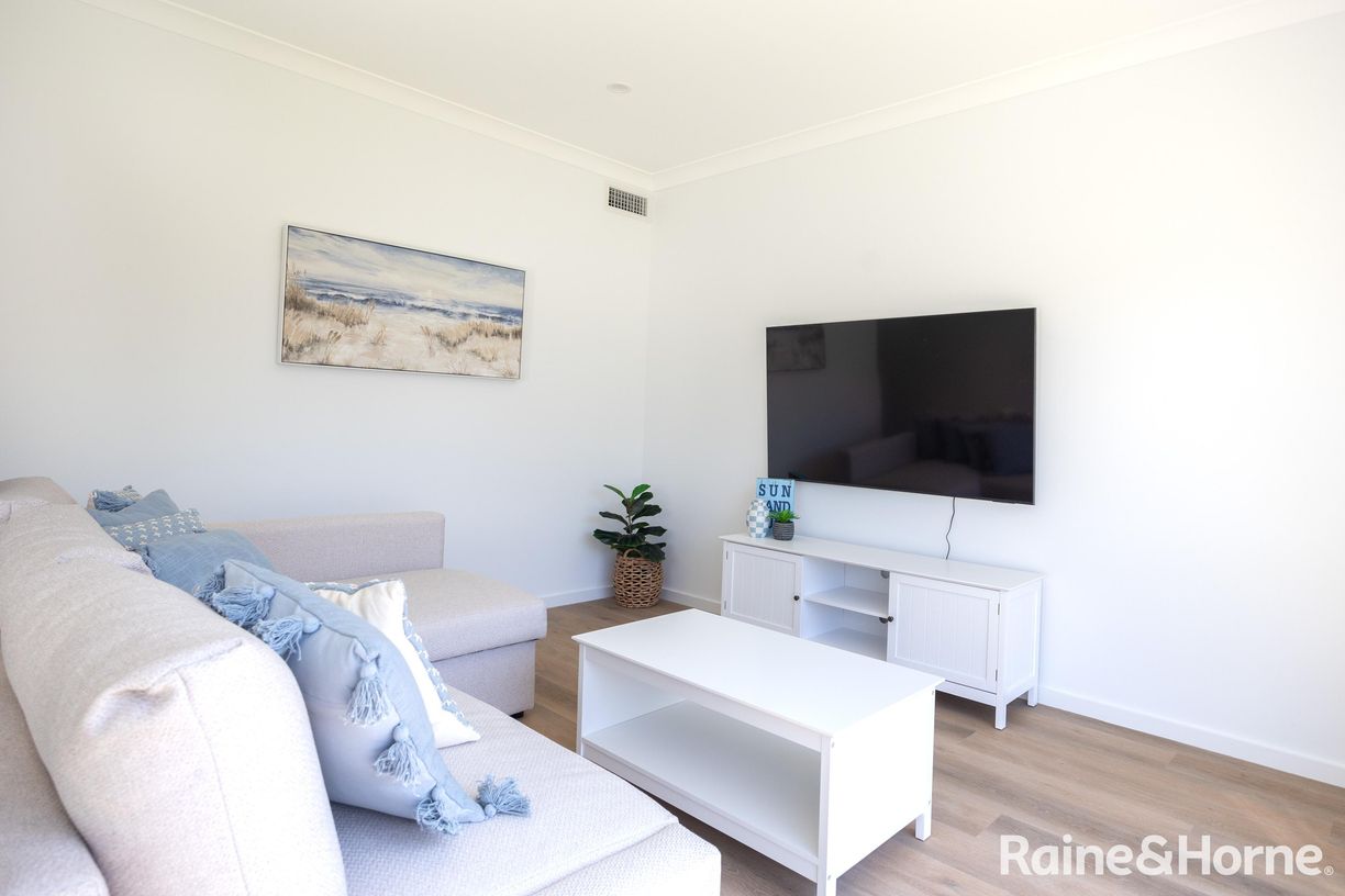 17B Molloy Street — photo 13 of 28