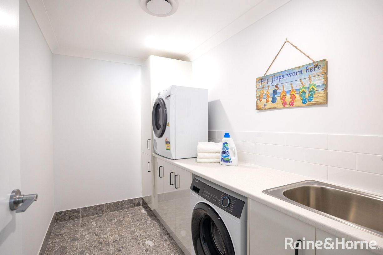 17B Molloy Street — photo 24 of 28