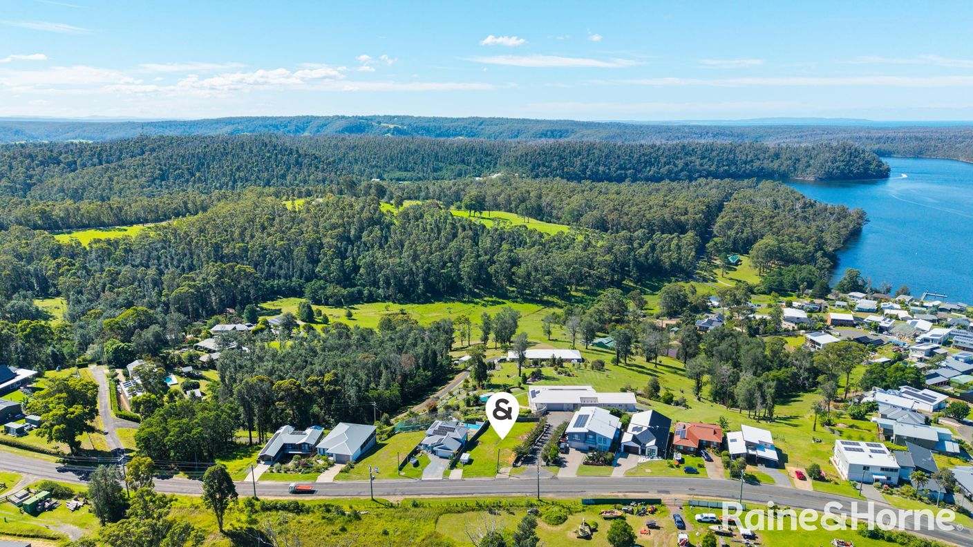 61 Lake Conjola Entrance Road — photo 14 of 17