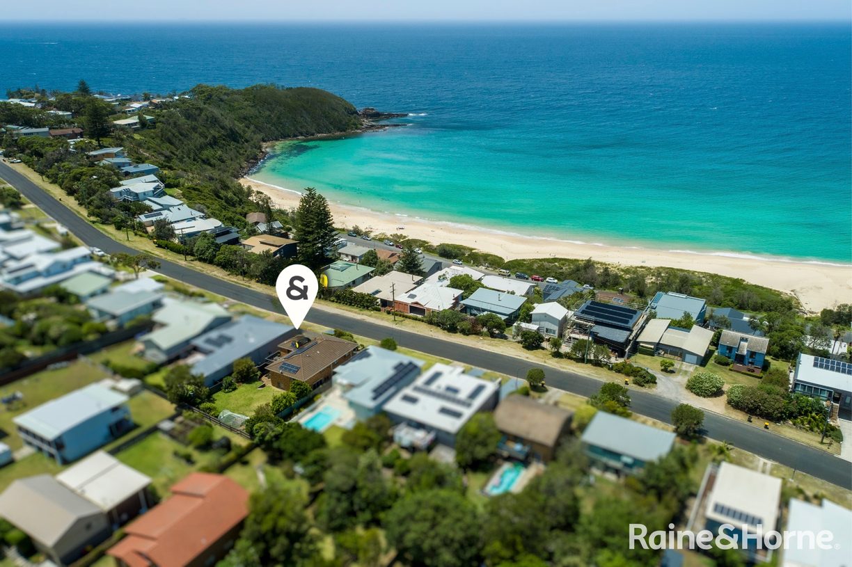 139 Mitchell Parade — photo from Raine & Horne Mollymook | Milton