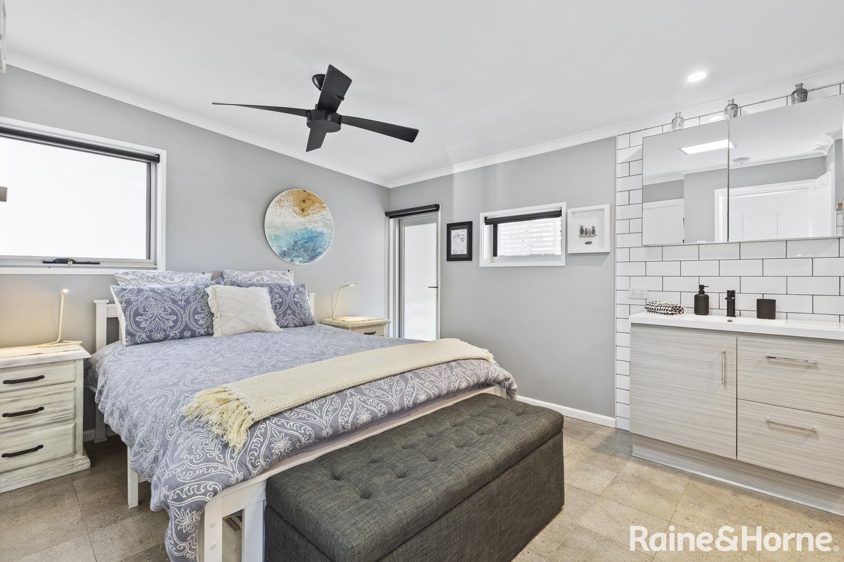 5 Vista Drive — photo 11 of 21