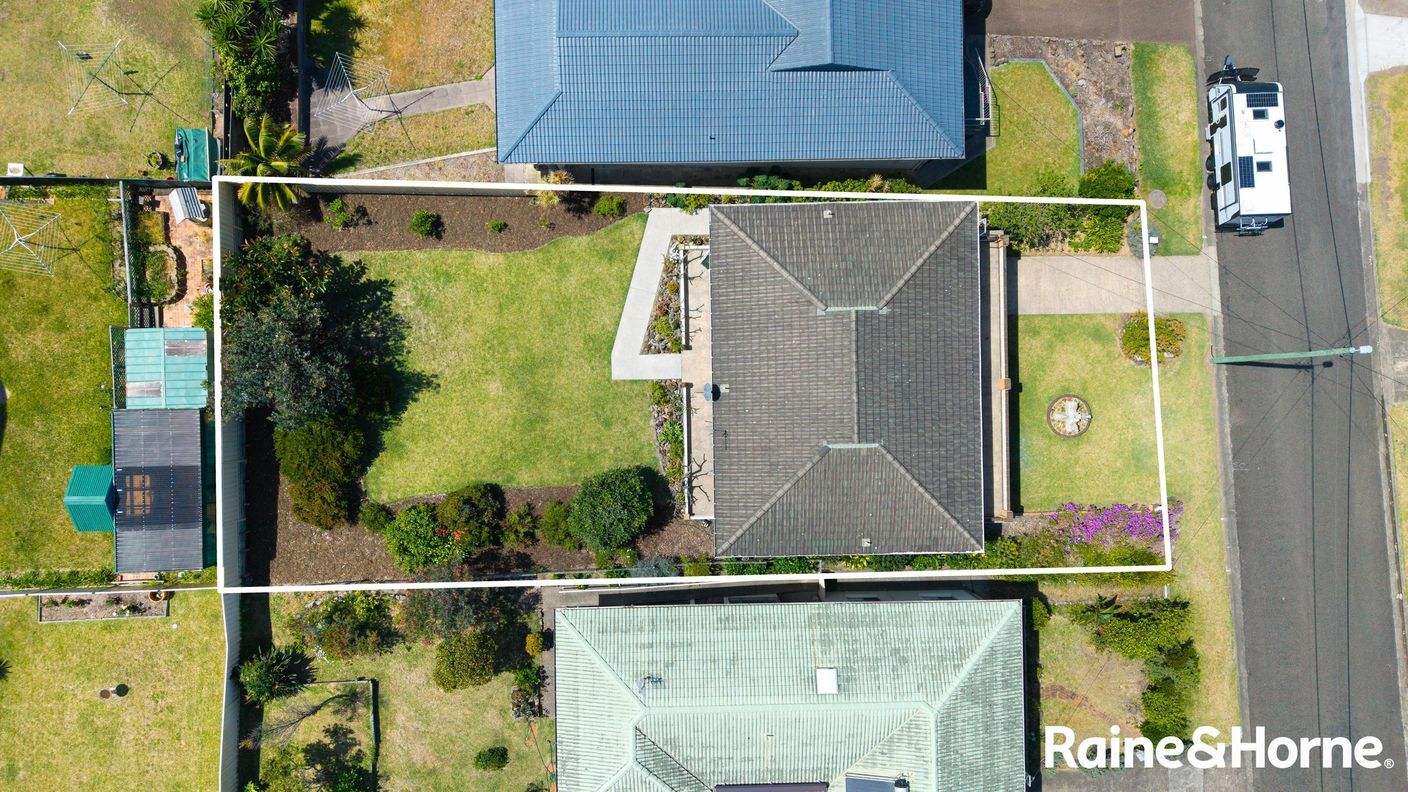 24 Rennies Beach Close — photo 28 of 28