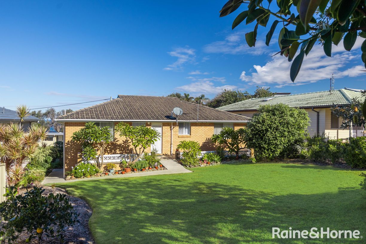 24 Rennies Beach Close — photo 24 of 28