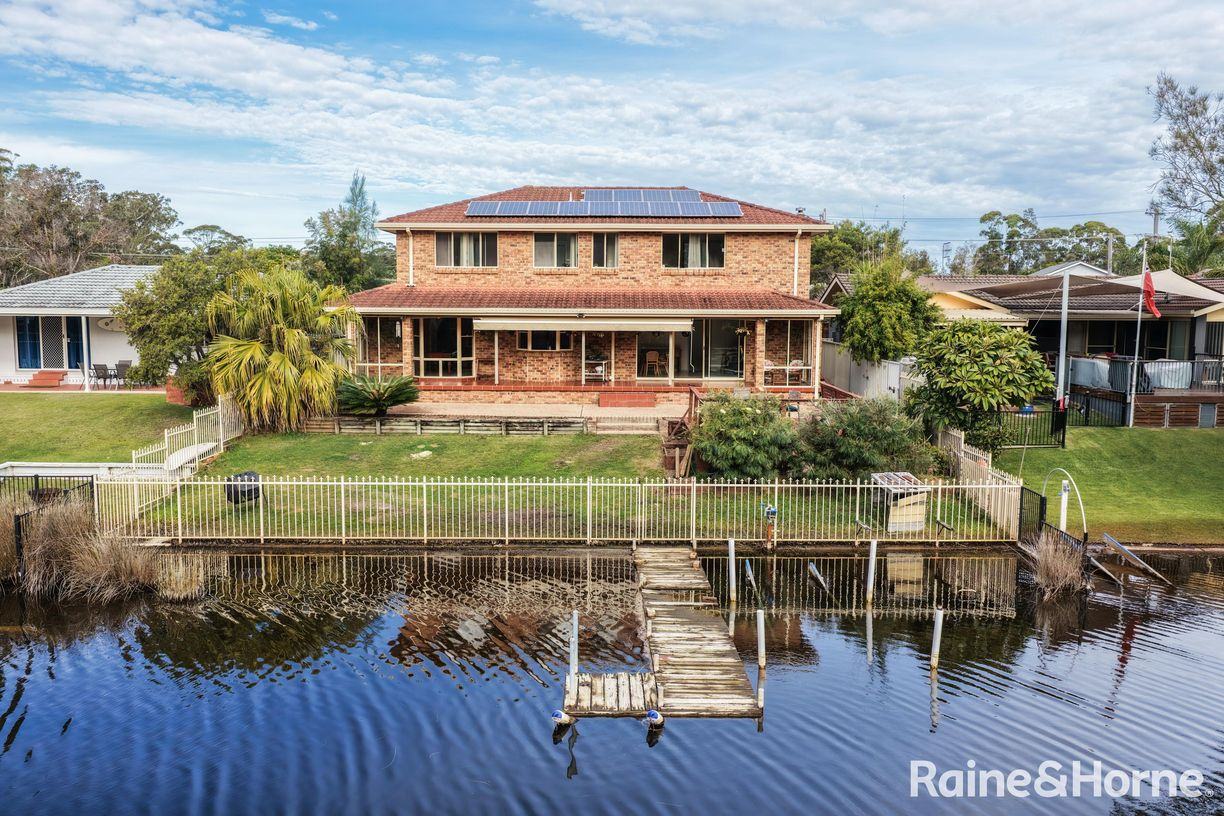 79 Lake Conjola Entrance Road — photo from Raine & Horne Mollymook | Milton