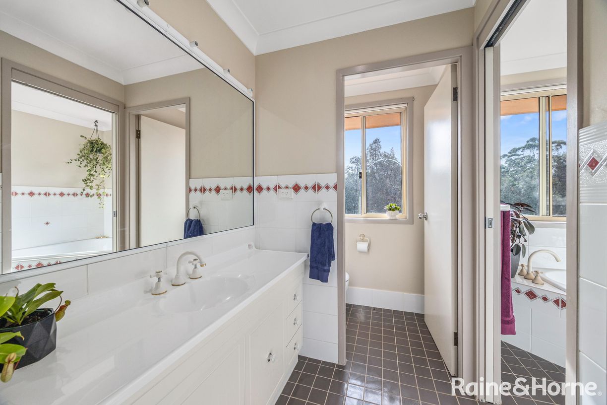 79 Lake Conjola Entrance Road — photo 10 of 19