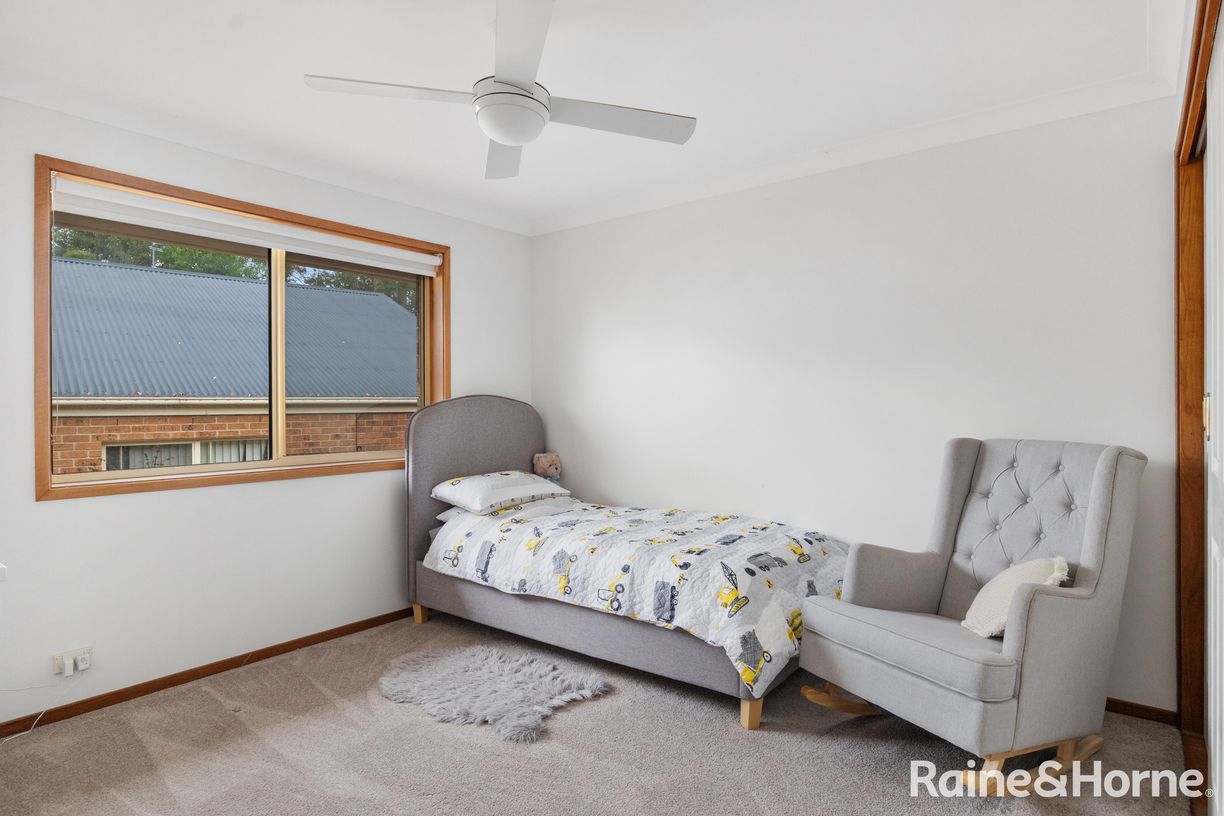 15 Capricorn Avenue — photo 13 of 24