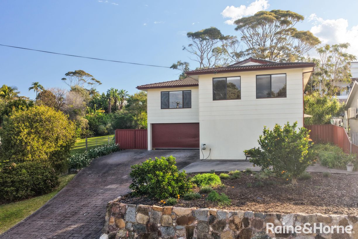 35 Clissold Street — photo from Raine & Horne Mollymook | Milton