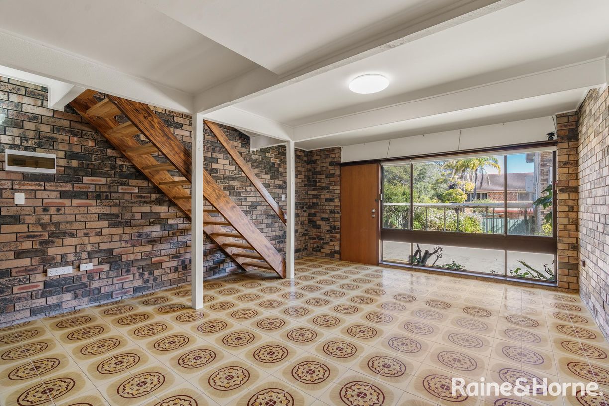 4/50 Ocean Street — photo 4 of 14