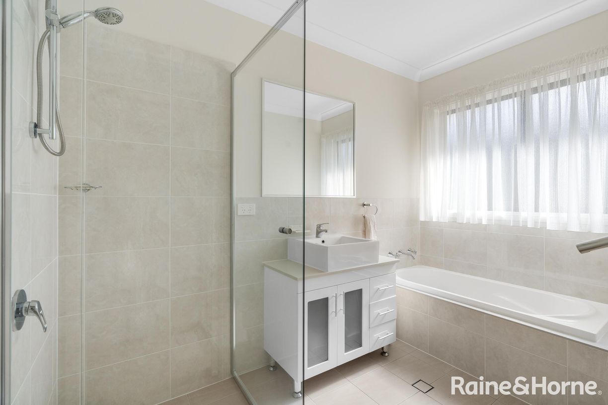 103 Golden Wattle Drive — photo 14 of 24