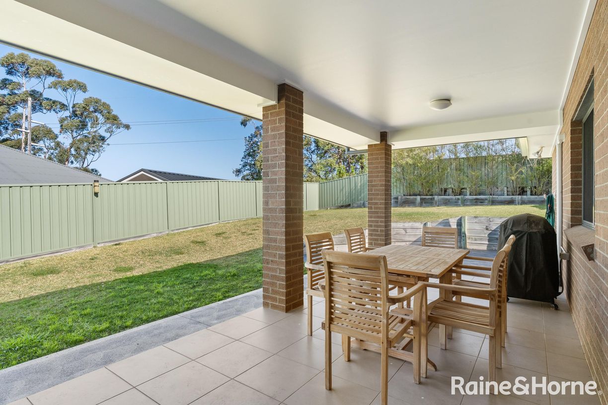 103 Golden Wattle Drive — photo 17 of 24