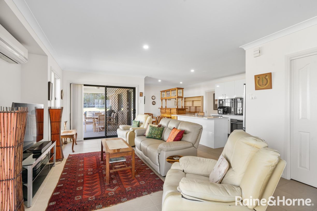 103 Golden Wattle Drive — photo 8 of 24