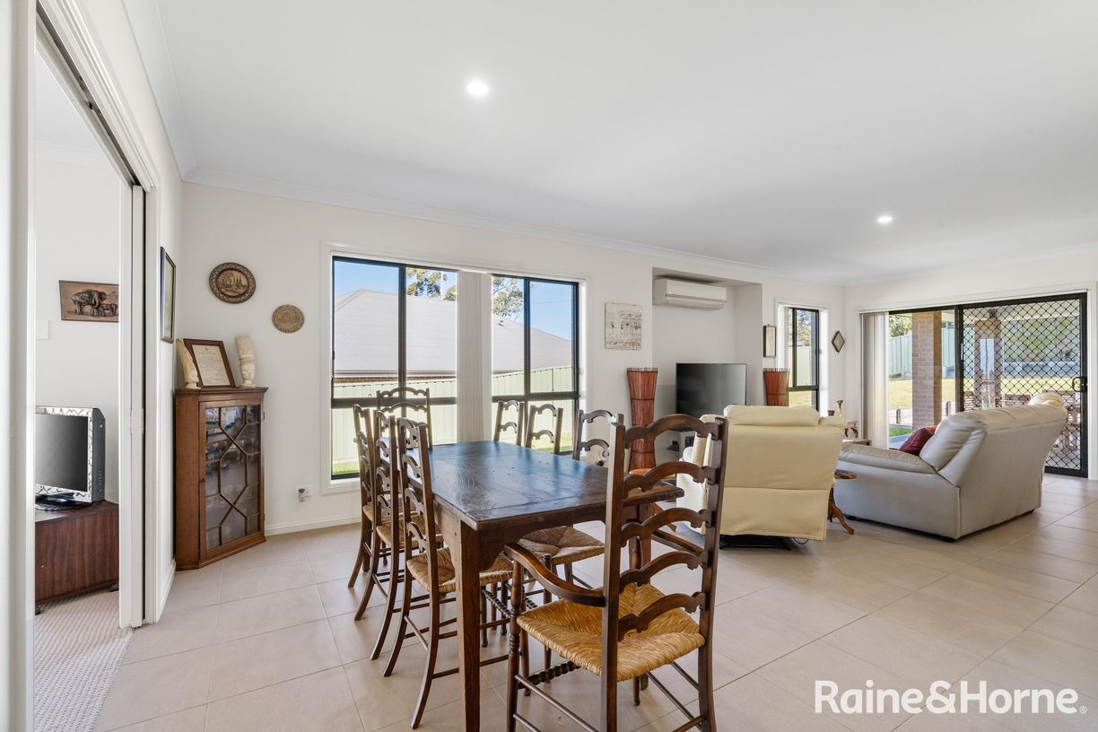 103 Golden Wattle Drive — photo 7 of 24