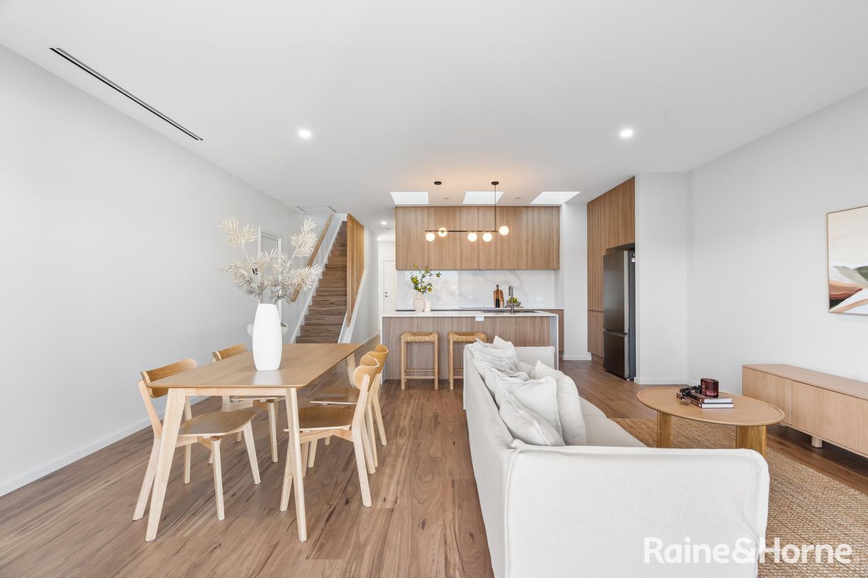 32A Nurrawallee Street — photo 8 of 27