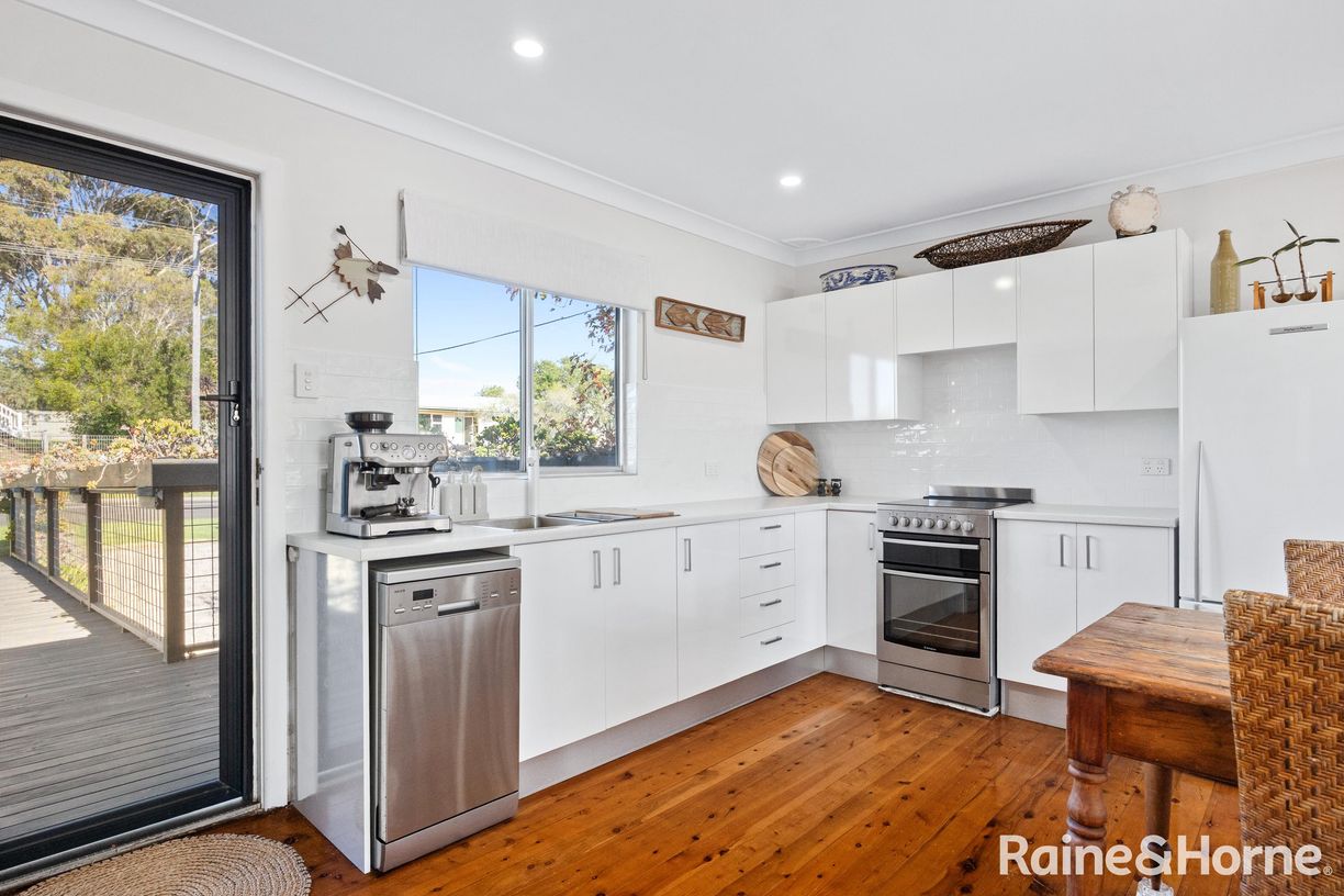 10 Garside Road — photo 8 of 29