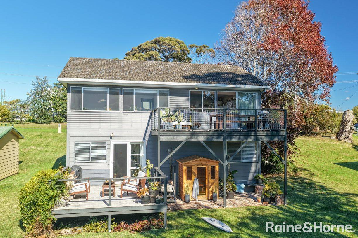 10 Garside Road — photo from Raine & Horne Mollymook | Milton