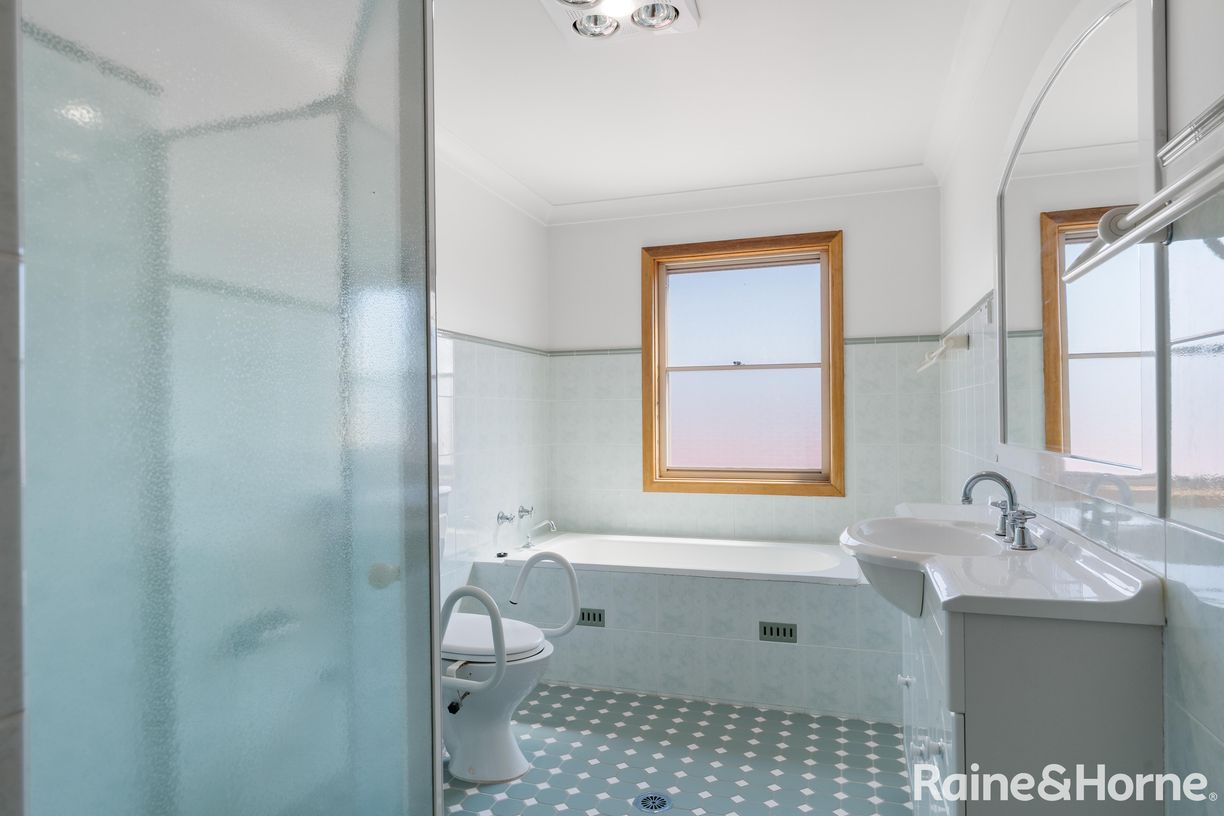 8 Highview Drive — photo 10 of 28
