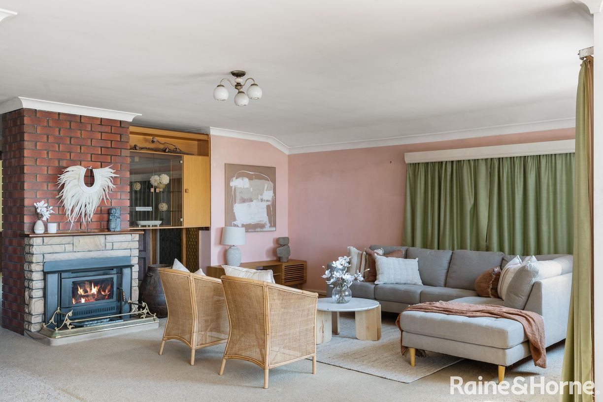 8 Highview Drive — photo 13 of 28
