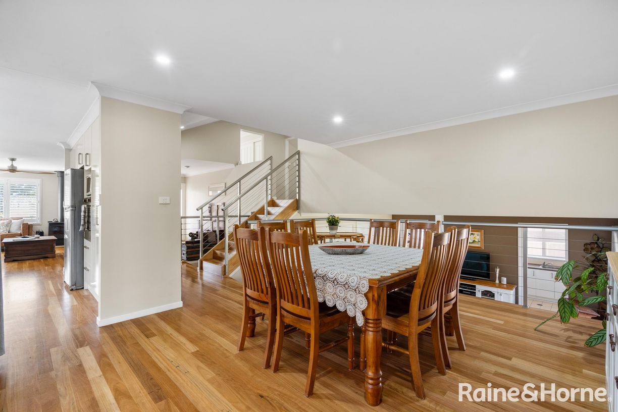 13 Royal Mantle Drive — photo 8 of 27