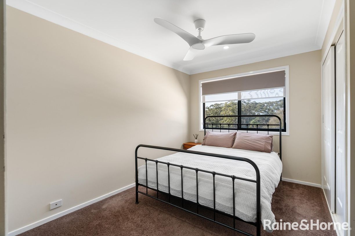 13 Royal Mantle Drive — photo 14 of 27