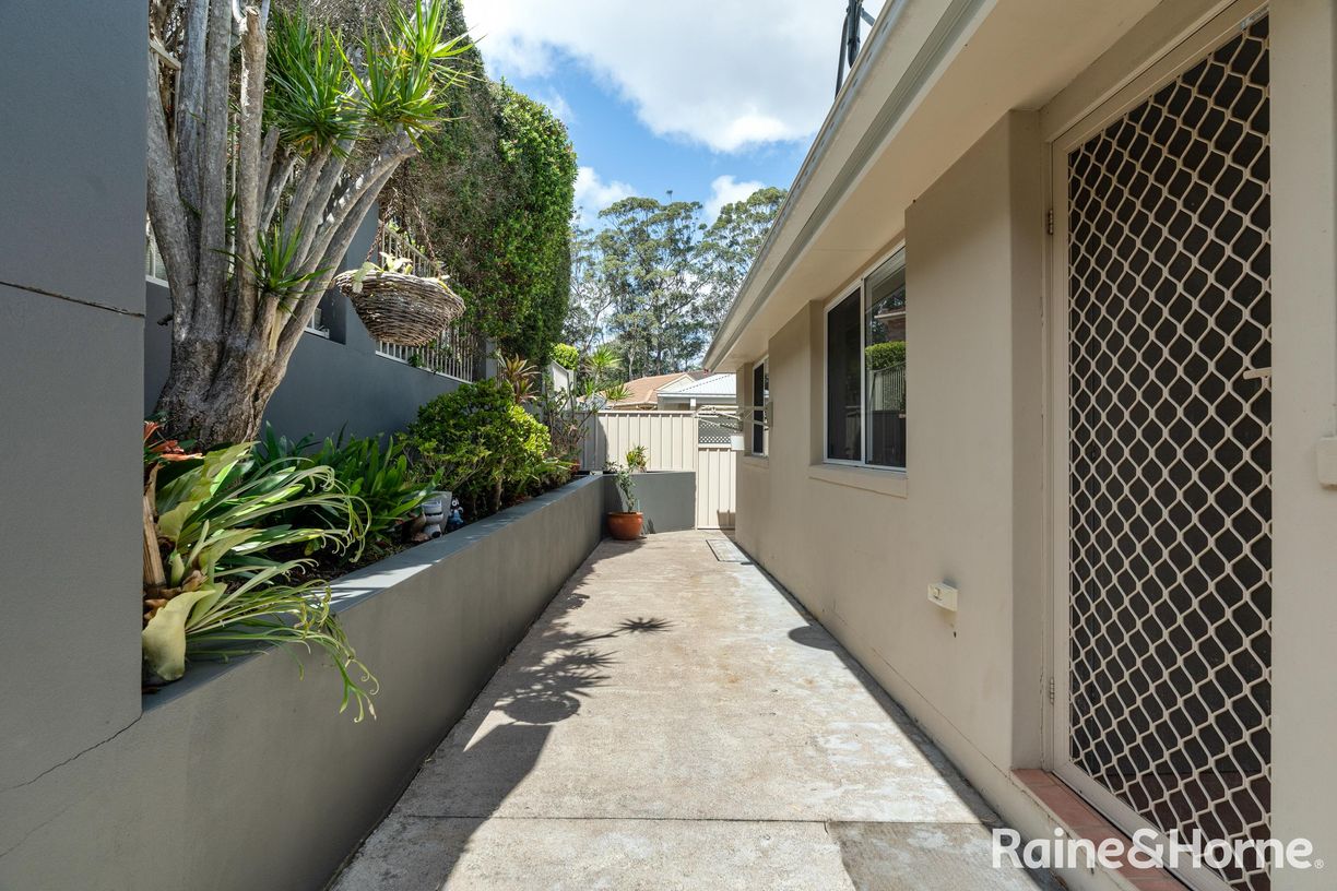 2/3 Augusta Place — photo 14 of 15