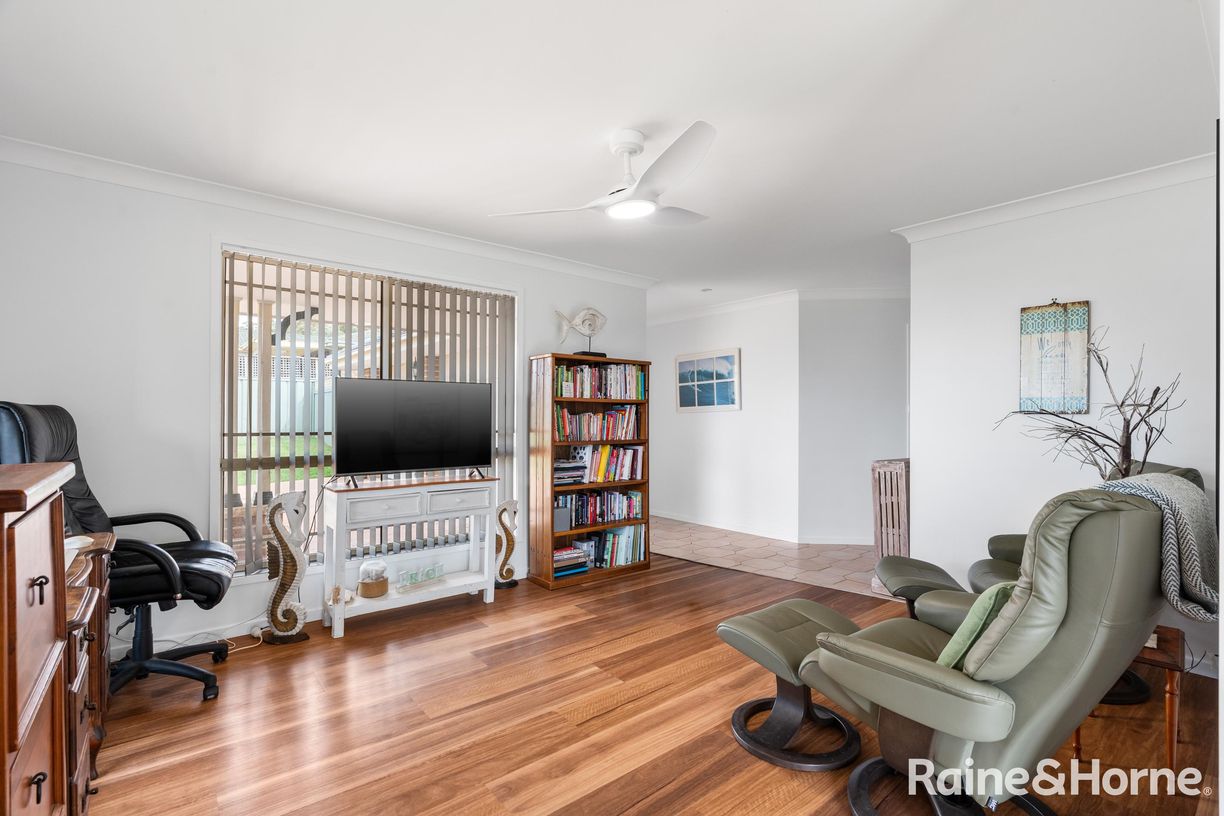 13 Penny Lane — photo 12 of 29