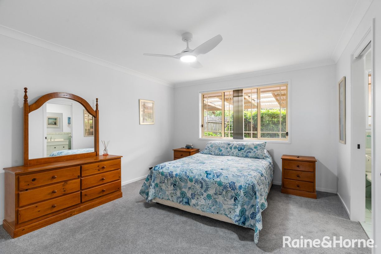 13 Penny Lane — photo 13 of 29