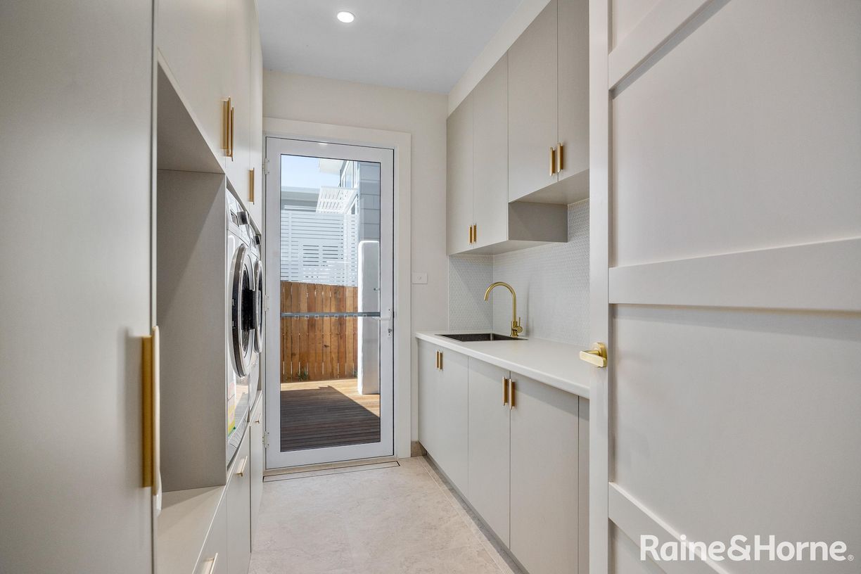 12 Jones Avenue — photo 23 of 30