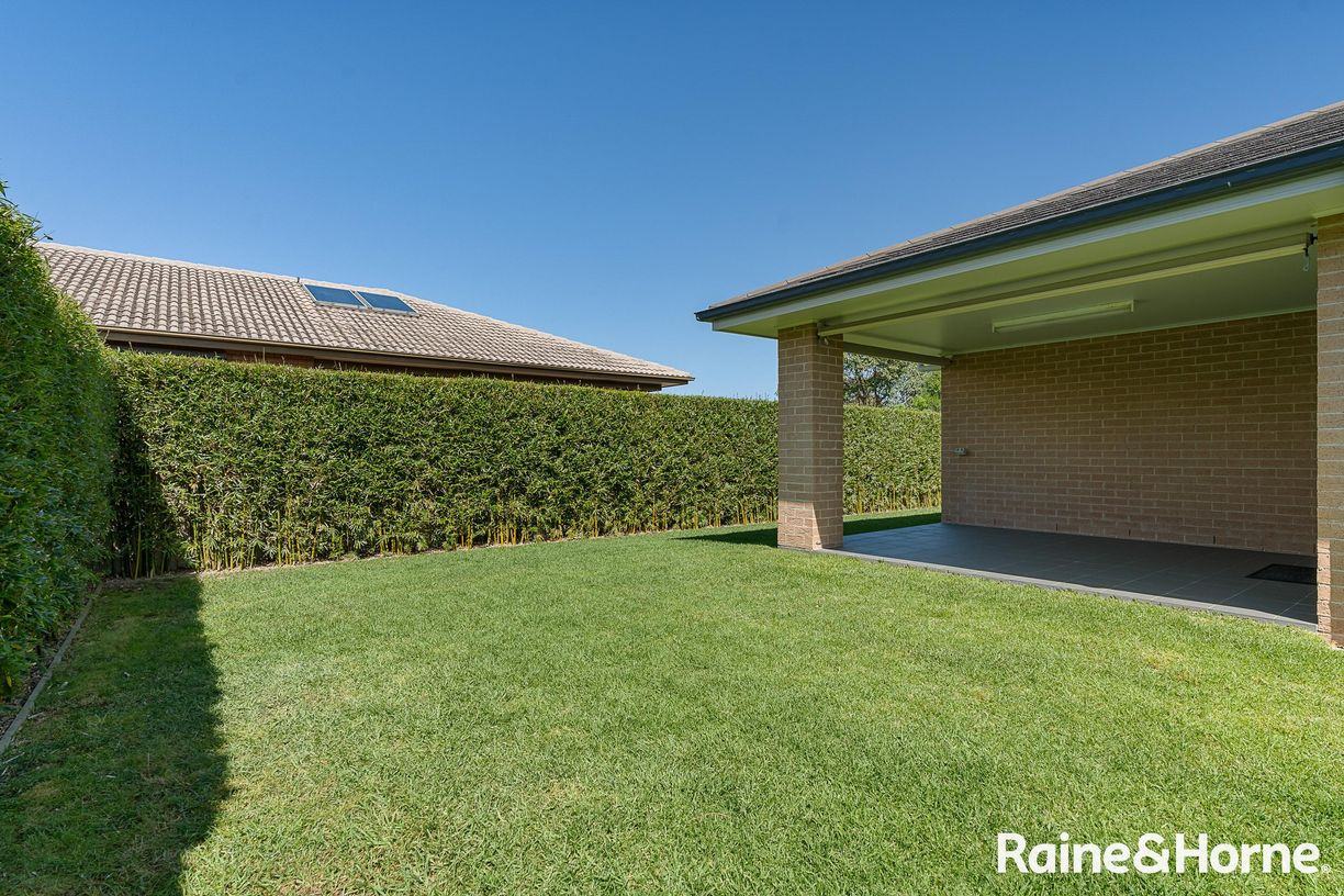 4 Osrick Ave — photo 16 of 22
