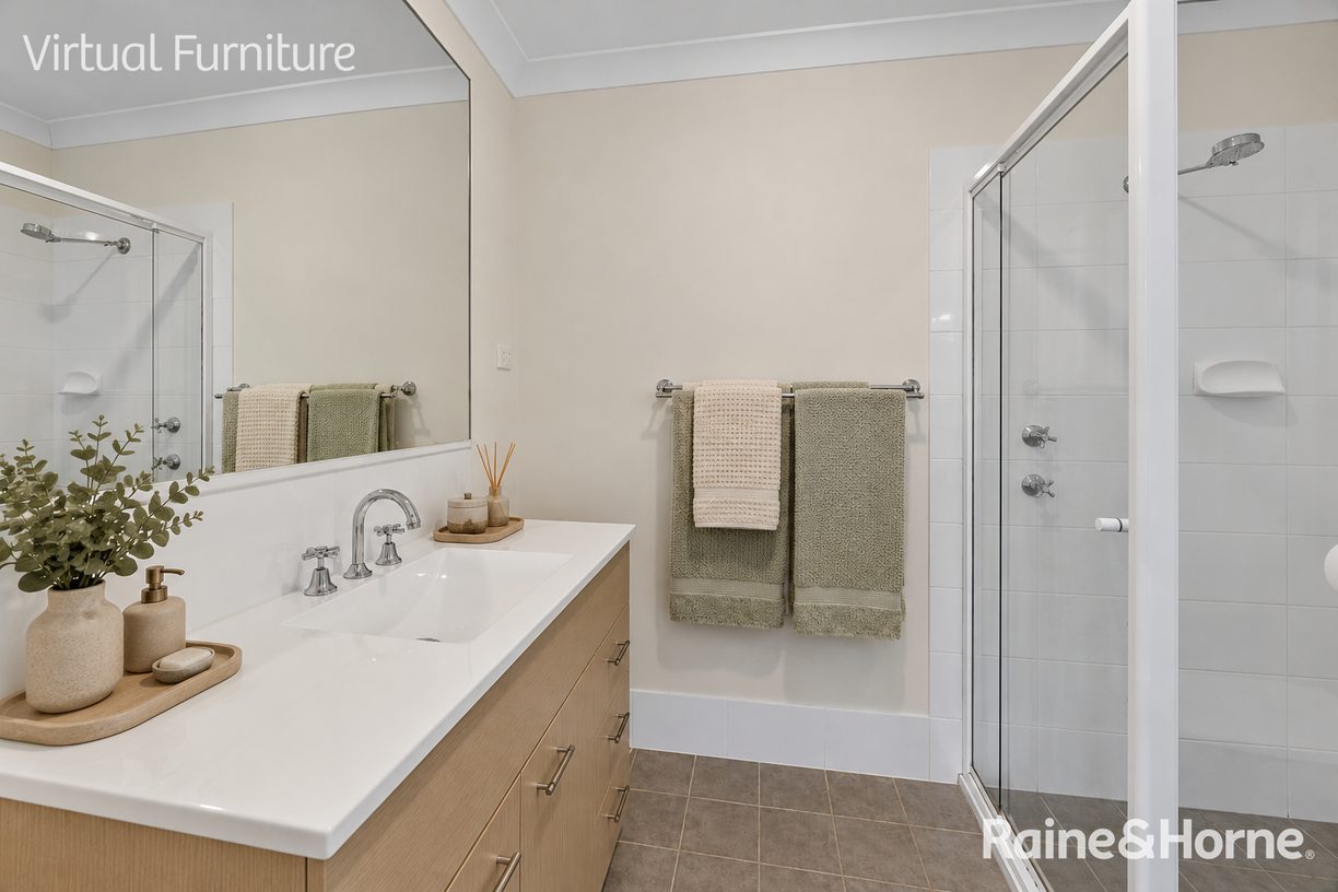 4 Osrick Ave — photo 11 of 22