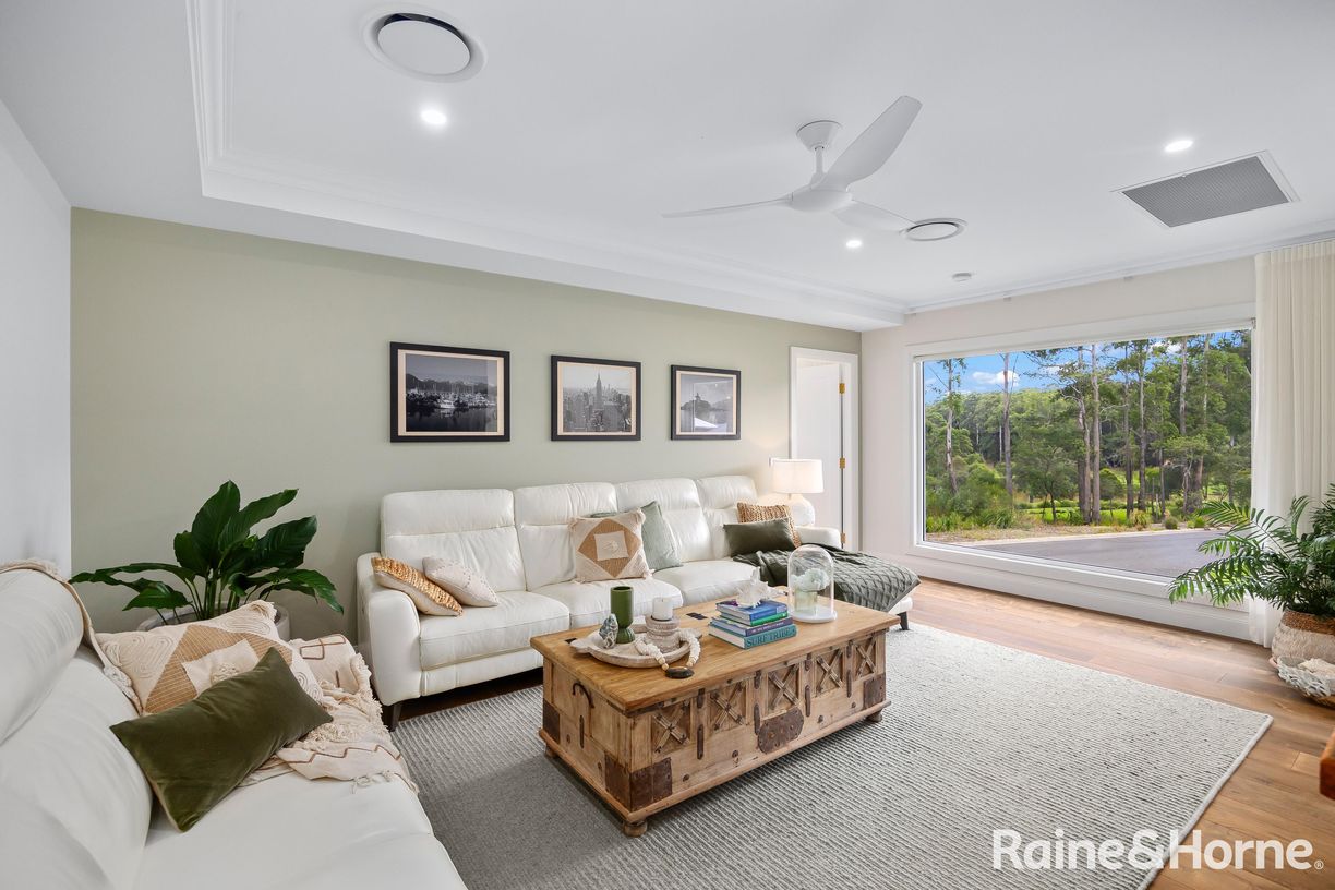 26 Brookwater Crescent — photo 13 of 30