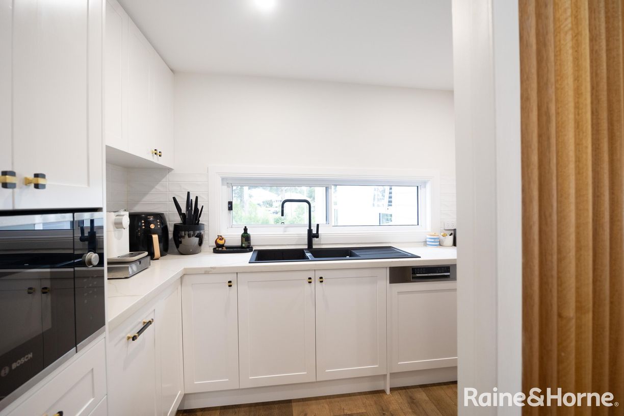 26 Brookwater Crescent — photo 16 of 30