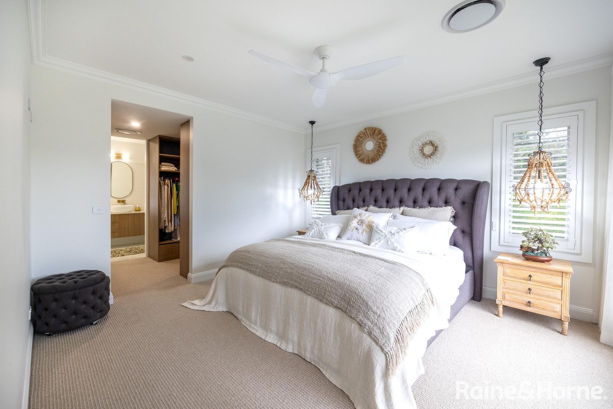26 Brookwater Crescent — photo 19 of 30