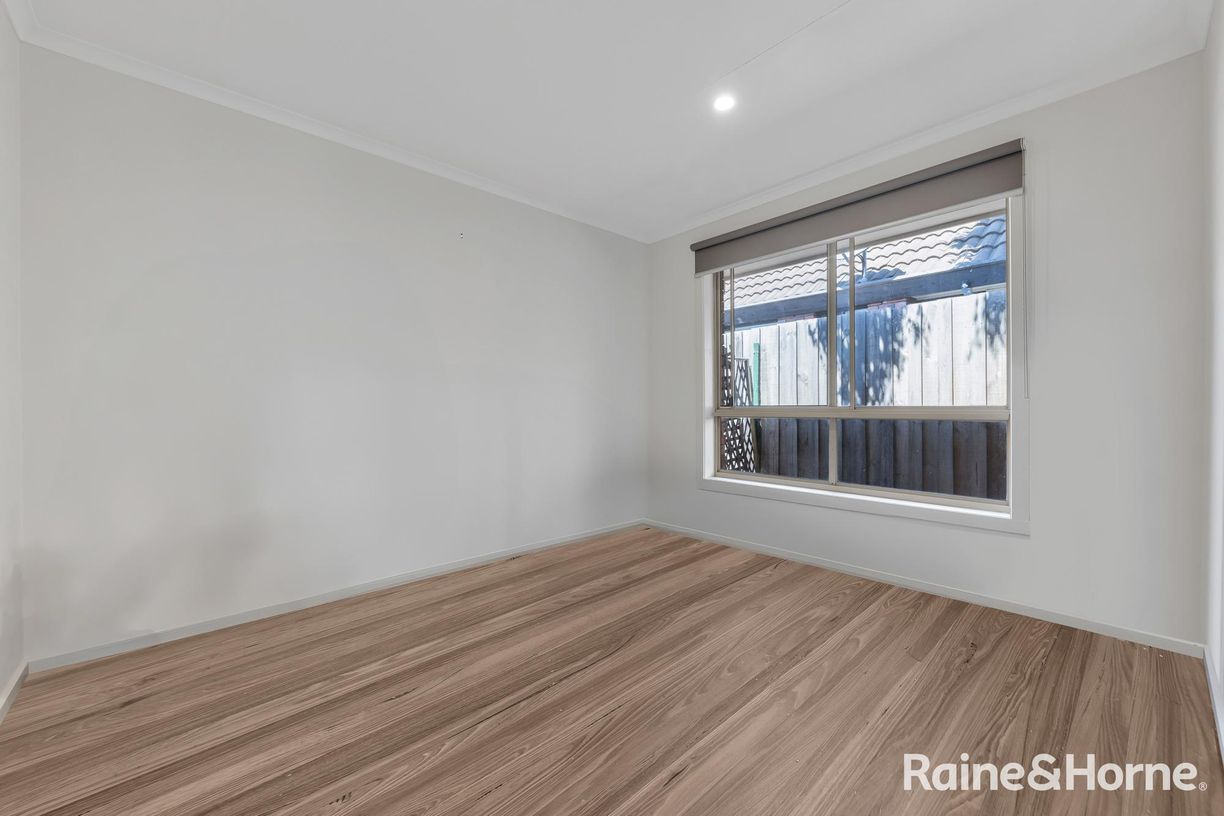 Unit A & Unit B/9 Farrant Court — photo 22 of 28