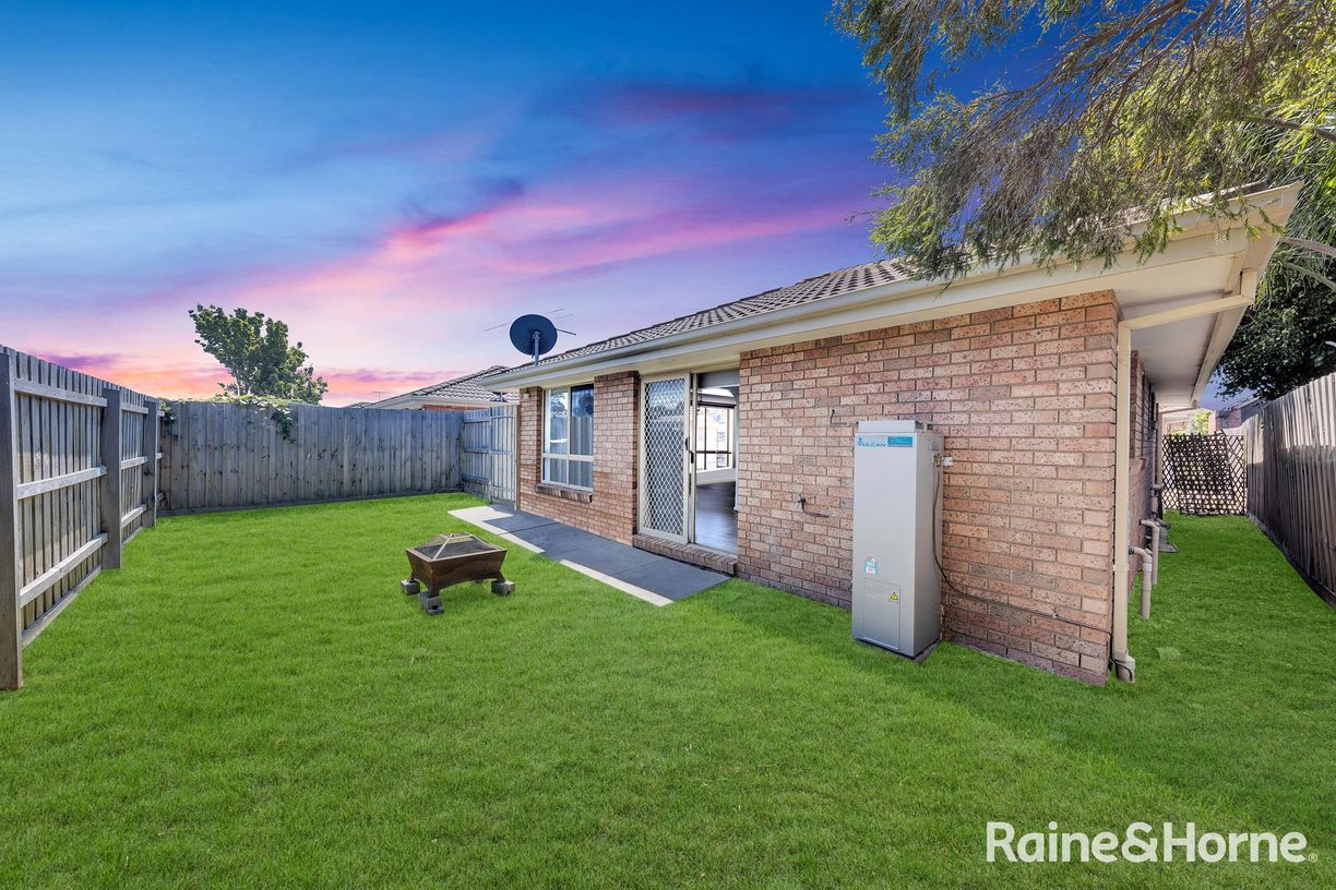 Unit A & Unit B/9 Farrant Court — photo 24 of 28