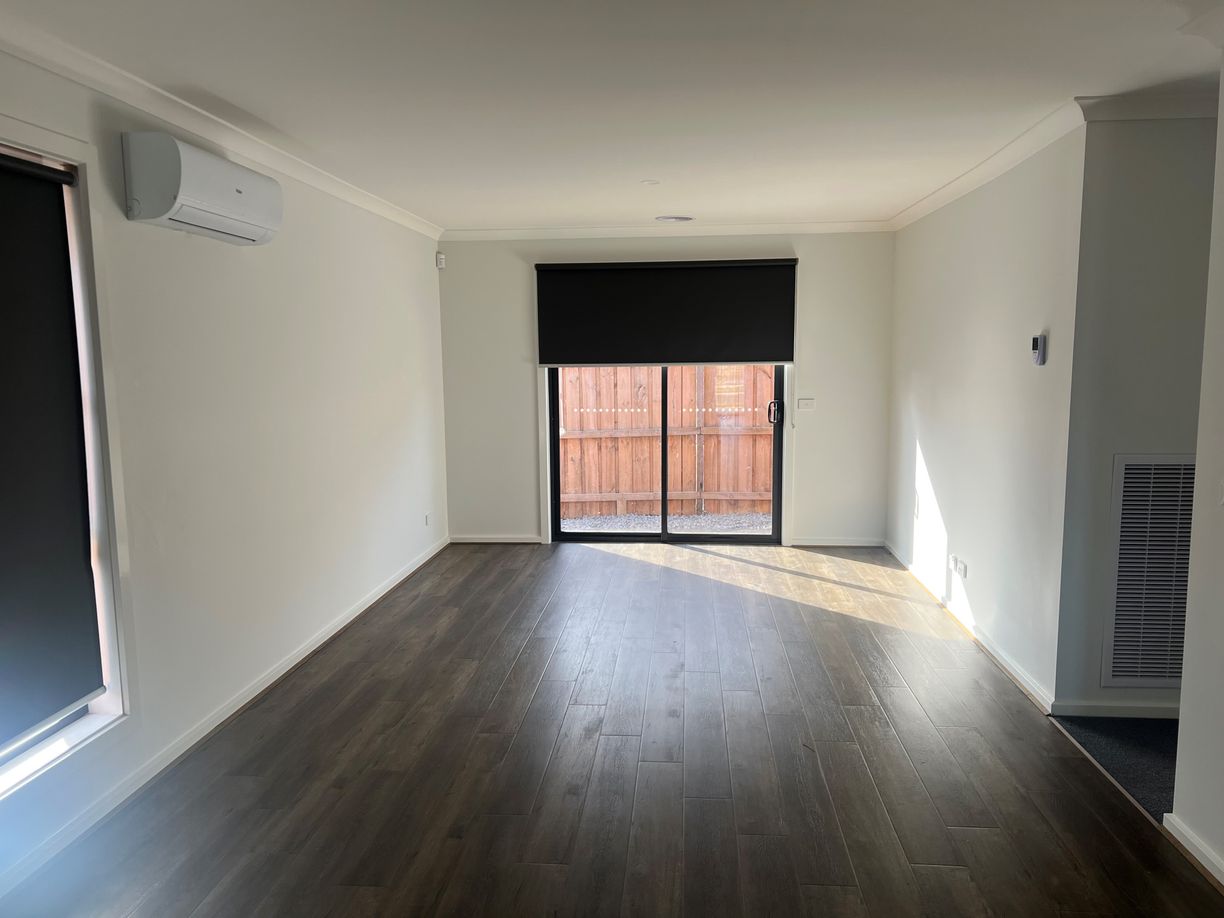 property-image