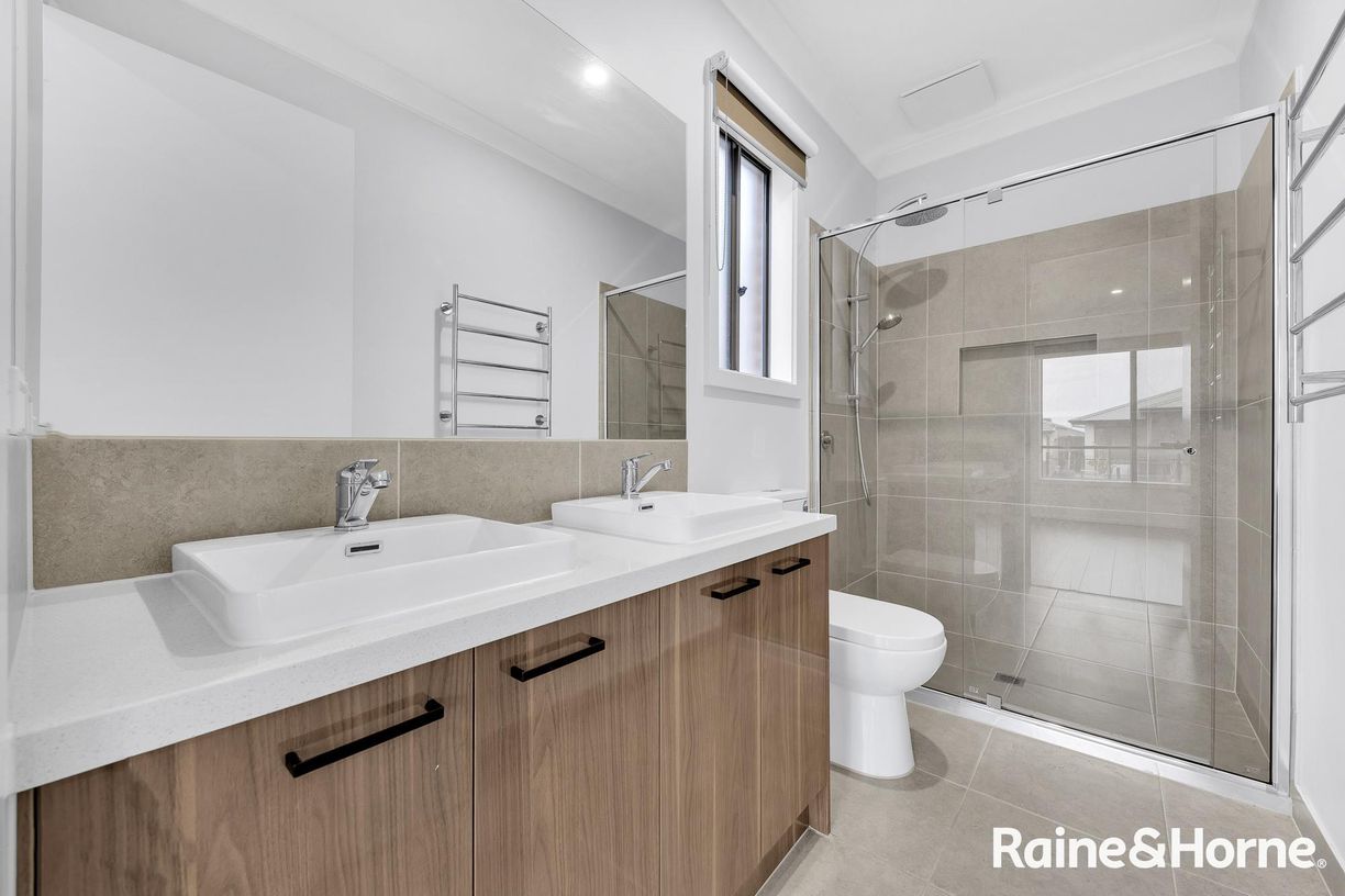 19 Eastgate Street — photo 4 of 20