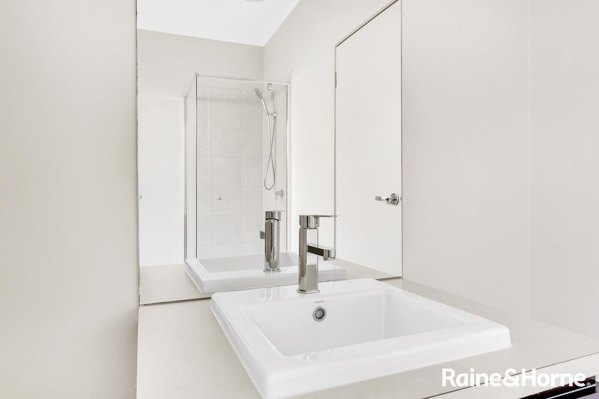 88 Alison Street — photo 5 of 24