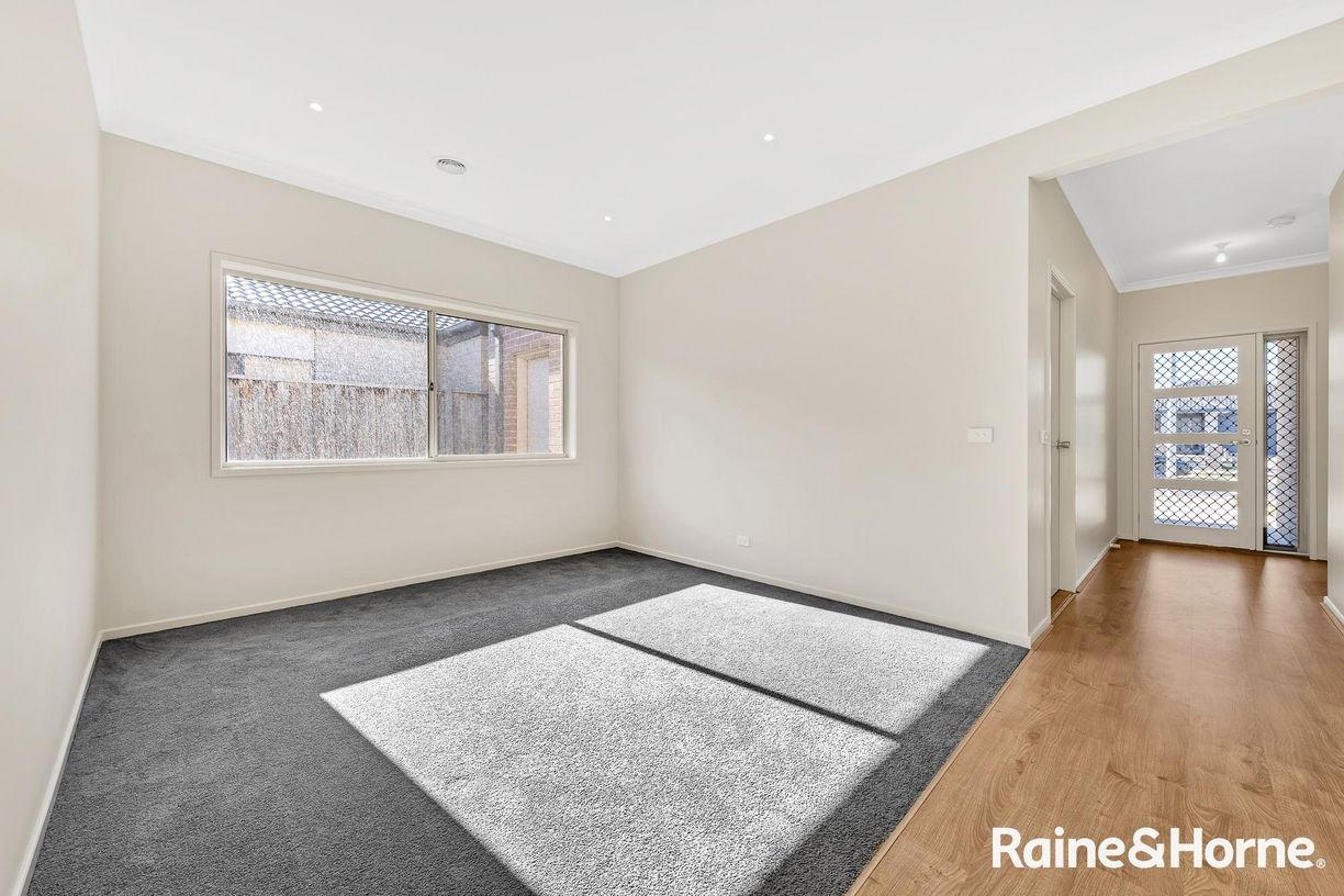 88 Alison Street — photo 7 of 24