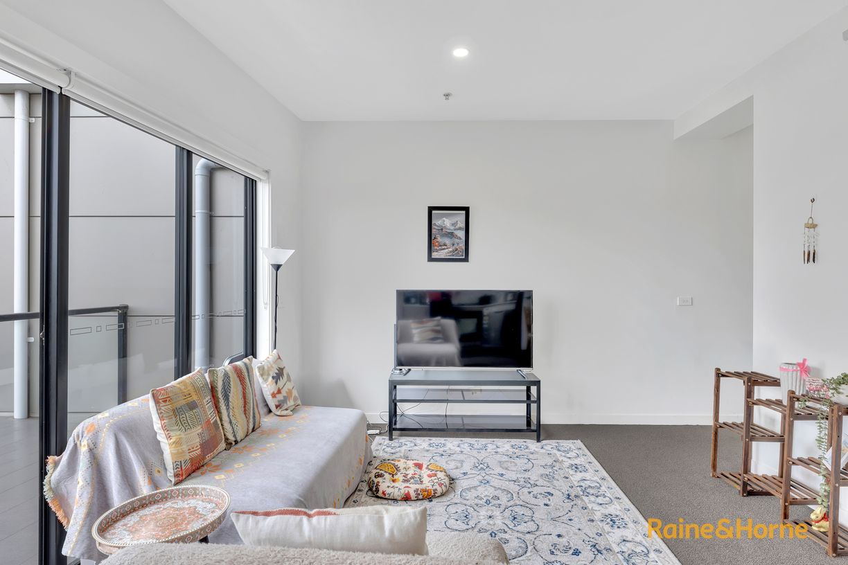 203/699B Barkly Street — photo 8 of 18