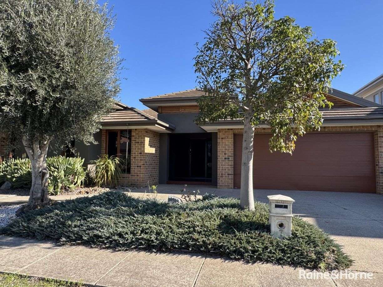 7 Eagles Nest Way — photo from Raine & Horne Williams Landing