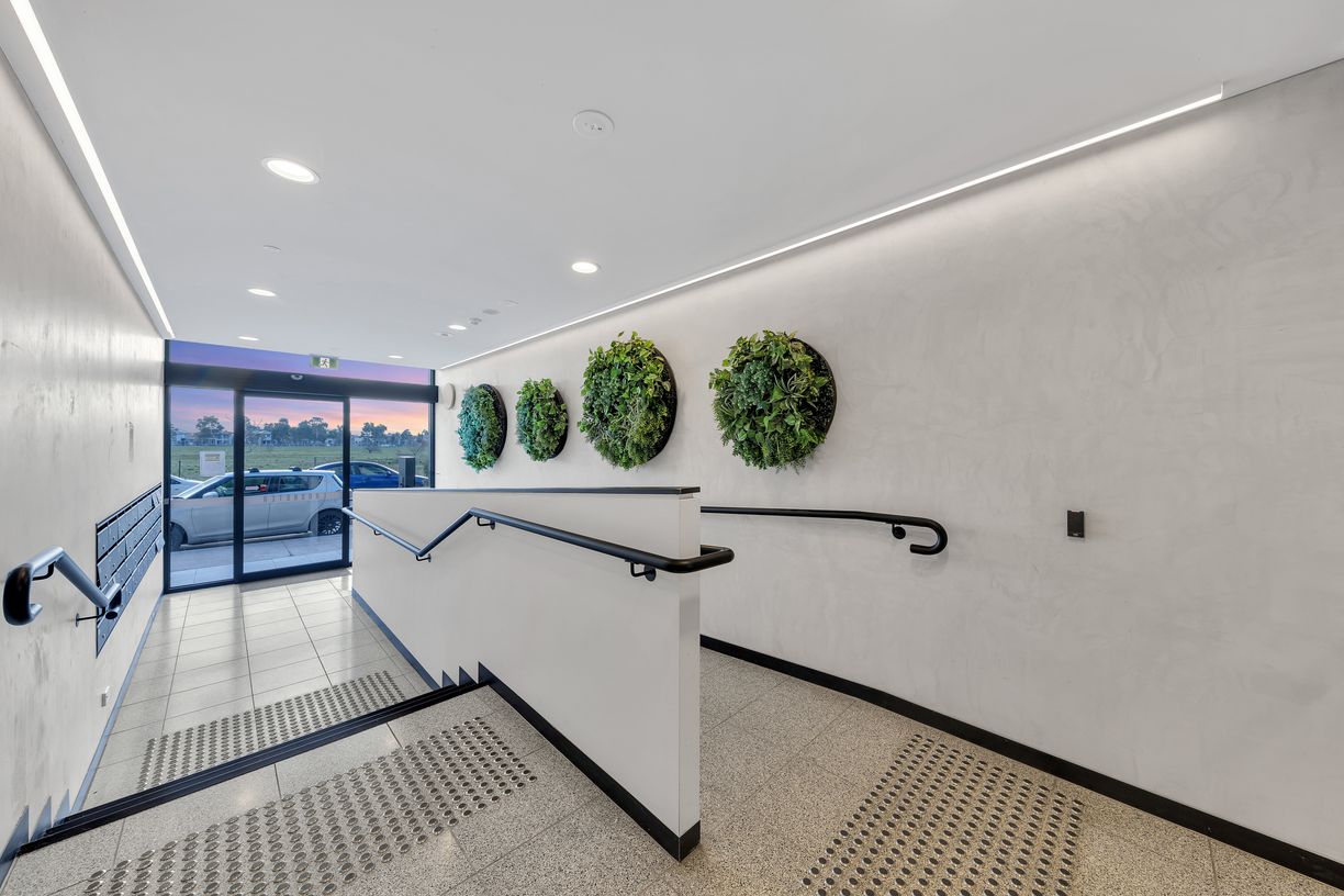 504/30 Clark Street — photo 14 of 17