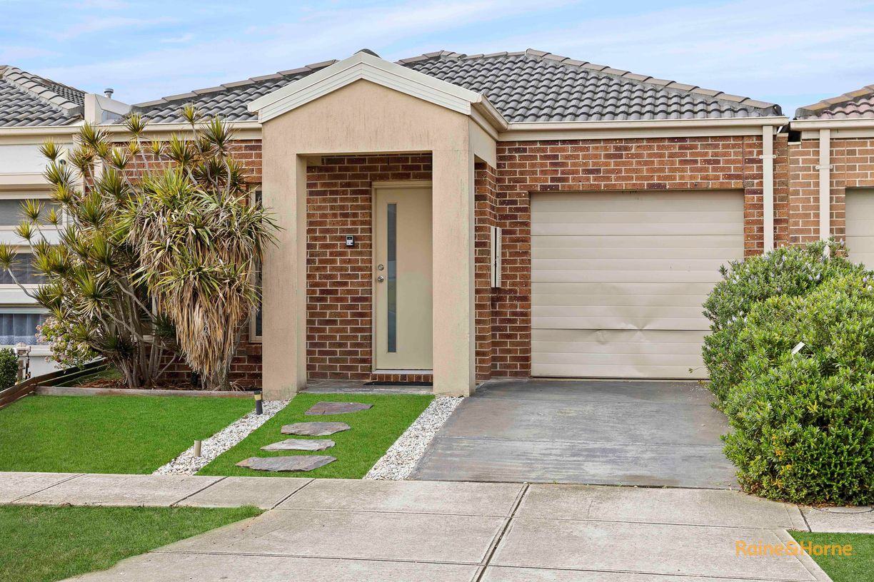 2/6 Starflower Way — photo from Raine & Horne Williams Landing