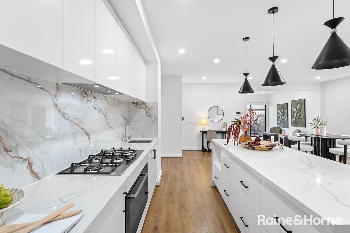 20 Franca Avenue — photo 19 of 30