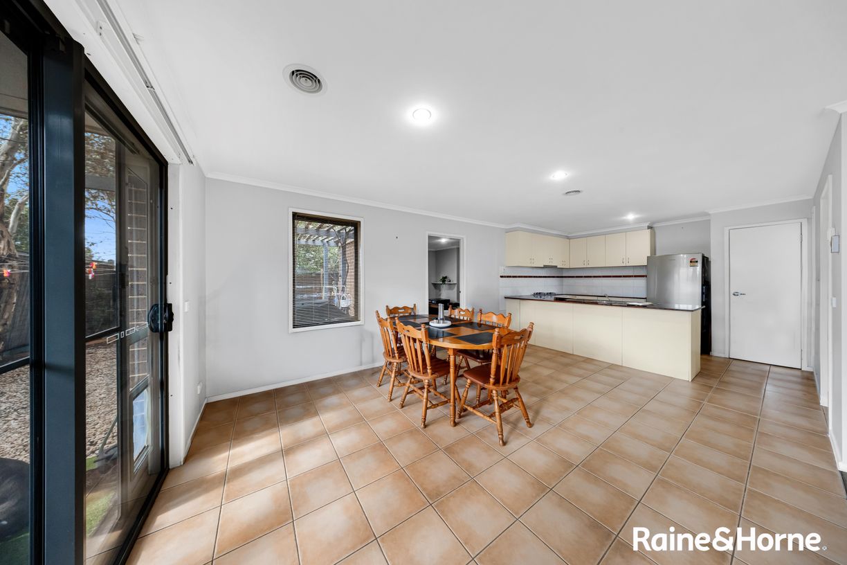3/8 Sherdley Green — photo 5 of 28